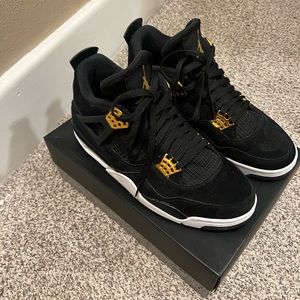 Jordan 4 royalty